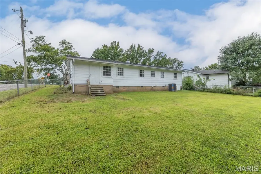 1901 Seifert Drive, Poplar Bluff, MO 63901 - #3
