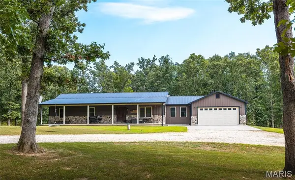 2420 Luhring Lane, Rosebud, MO 63091