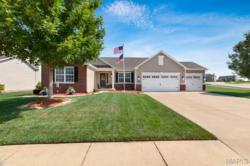 802 Railway Circle, Wentzville, MO 63385 - #1