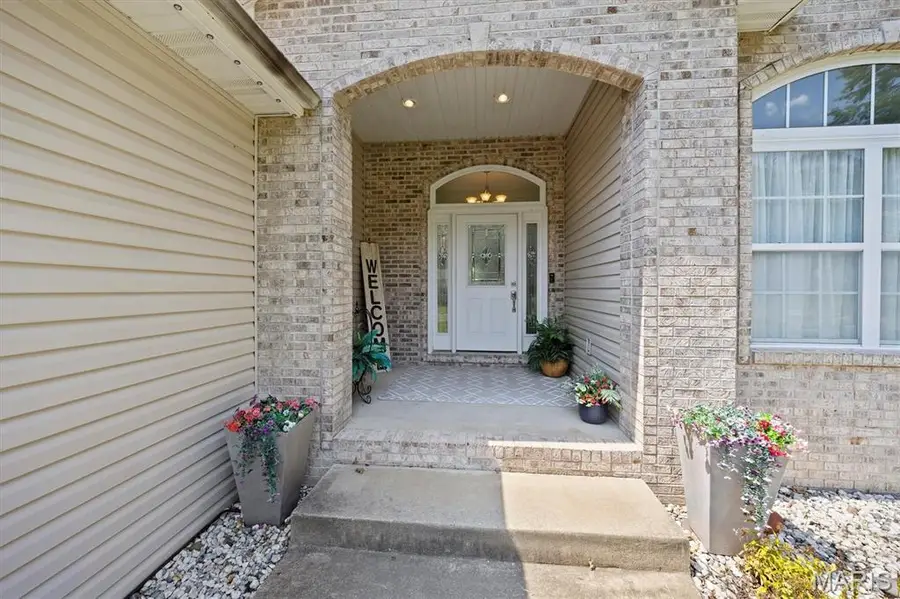 90 Shore Drive Sw, Edwardsville, IL 62025 - #2