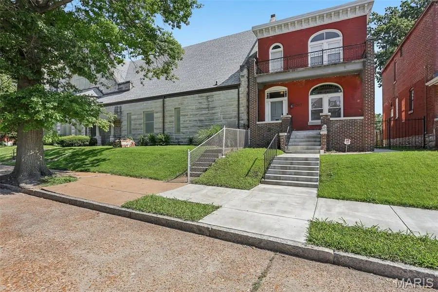 4367 Enright Avenue, Saint Louis, MO 63108 - #3