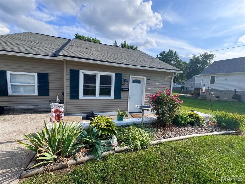 3015 Marsh Avenue, Hannibal, MO 63401 - #1