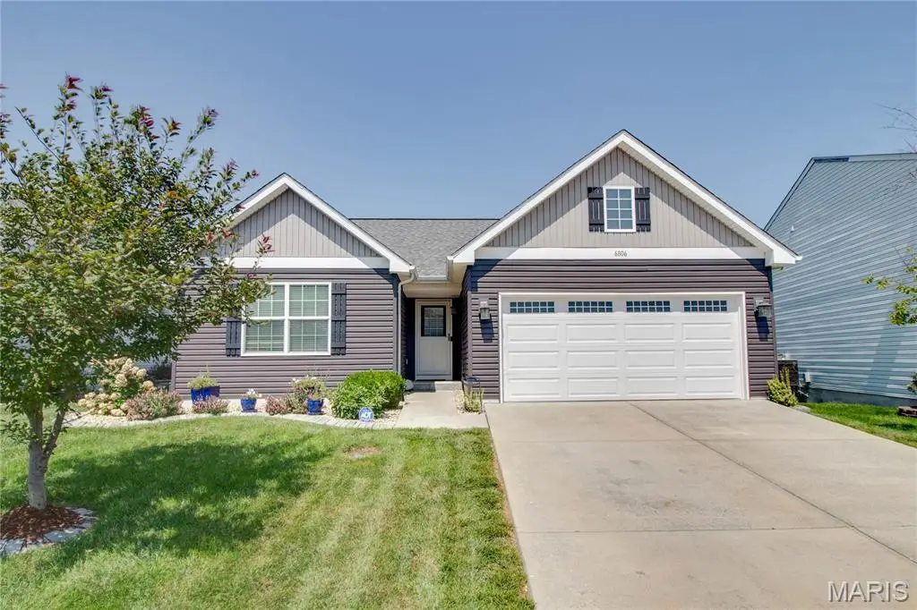 6806 Scenic Byways Lane, Godfrey, IL 62035 - #1