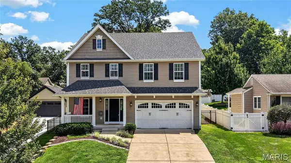 824 N Harrison Avenue, Kirkwood, MO 63122