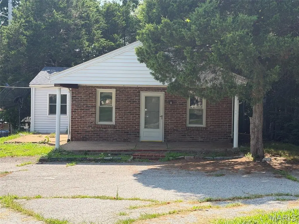 5116 Ringer Road, Saint Louis, MO 63129 - #1