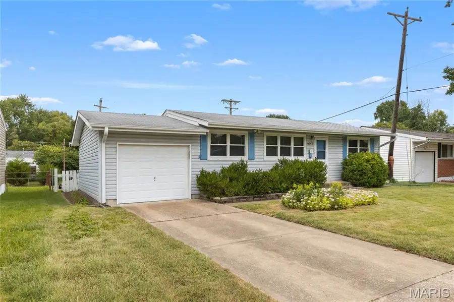 1015 Bellarmine Lane, Florissant, MO 63031 - #2