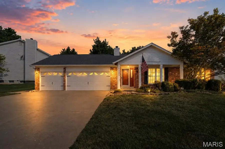 2296 Delaware Drive, Saint Charles, MO 63303 - #2