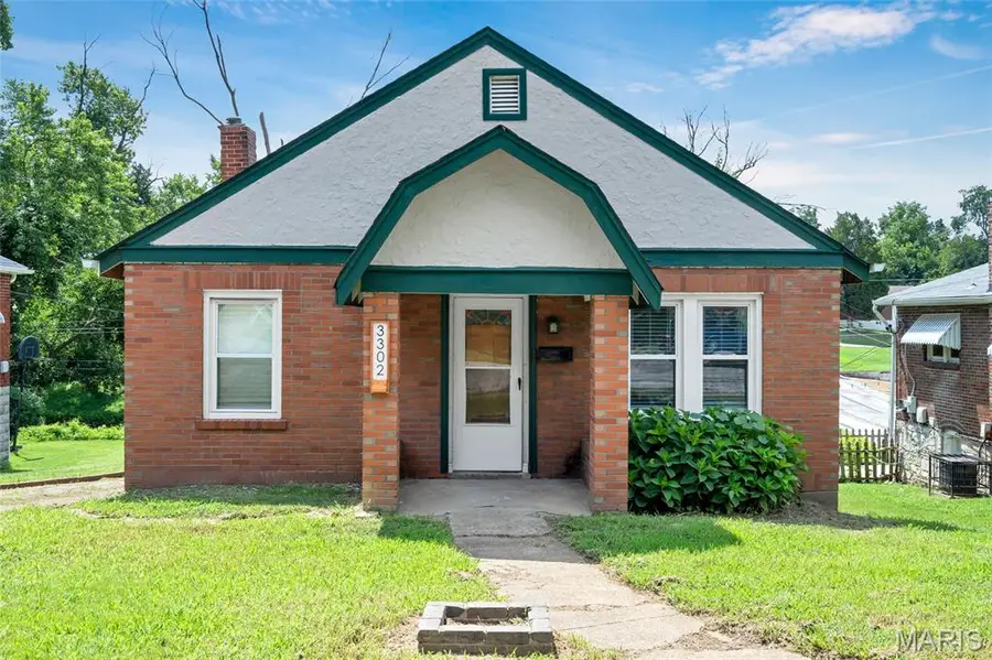 3302 Welsberg Drive, Saint Louis, MO 63121 - #2