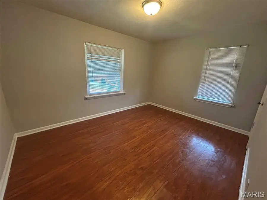 4725 Fletcher Street, Northwoods, MO 63121 - #3