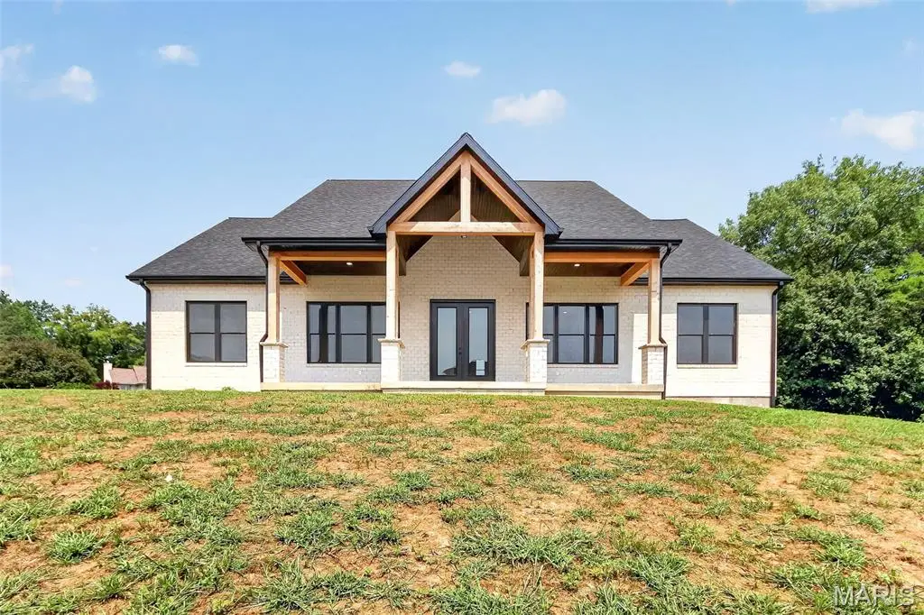 10116 Norwoods Ct, Hannibal, MO 63401 - #1