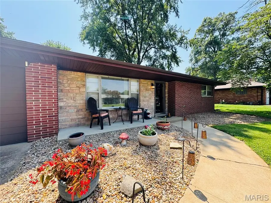 10 Flamingo Drive, Belleville, IL 62223 - #3