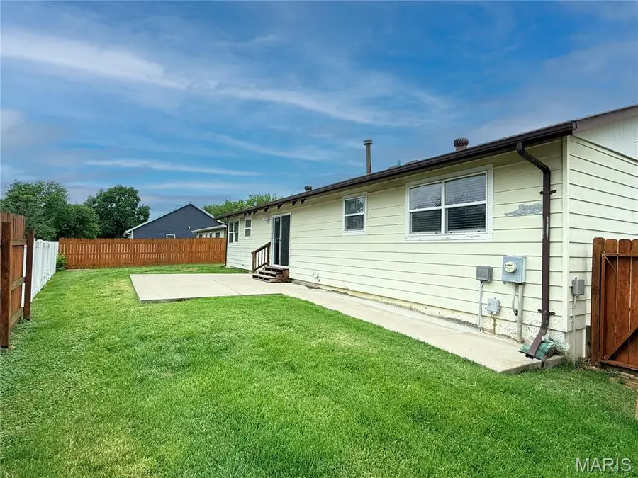 1052 Deleon Court, Fenton, MO 63026 - #2