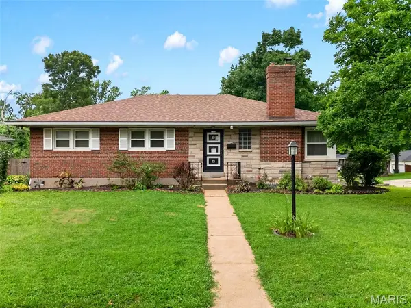813 Hentschel Place, St Louis, MO 63135