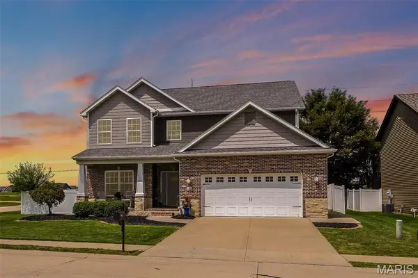 799 Allenbrook Avenue, O'Fallon, IL 62269