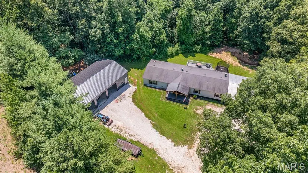 85 Logan Lane, Scott City, MO 63780 - #1