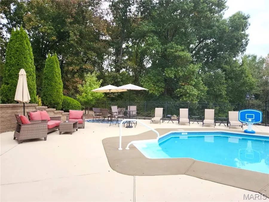 10570 Glen Oaks Drive, Festus, MO 63028 - #3