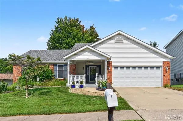2113 Dettmer Place, Florissant, MO 63031