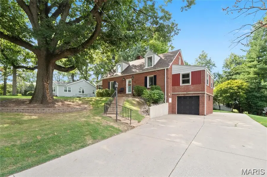 121 Rosewood Lane, East Alton, IL 62024 - #3