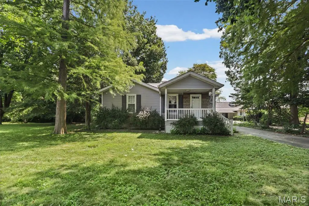 343 Avalon Street, Wood River, IL 62095 - #1