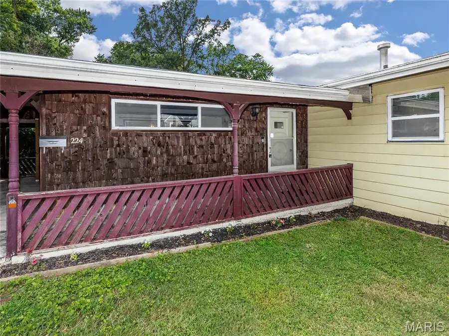 224 E O'fallon Drive, Caseyville, IL 62232 - #3