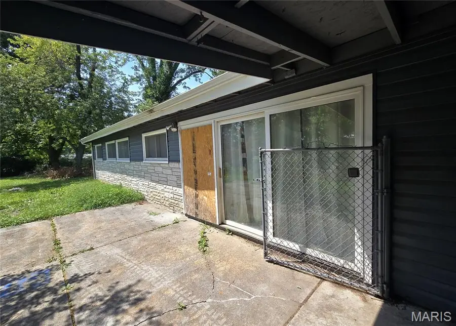 6551 January Avenue, Berkeley, MO 63134 - #3