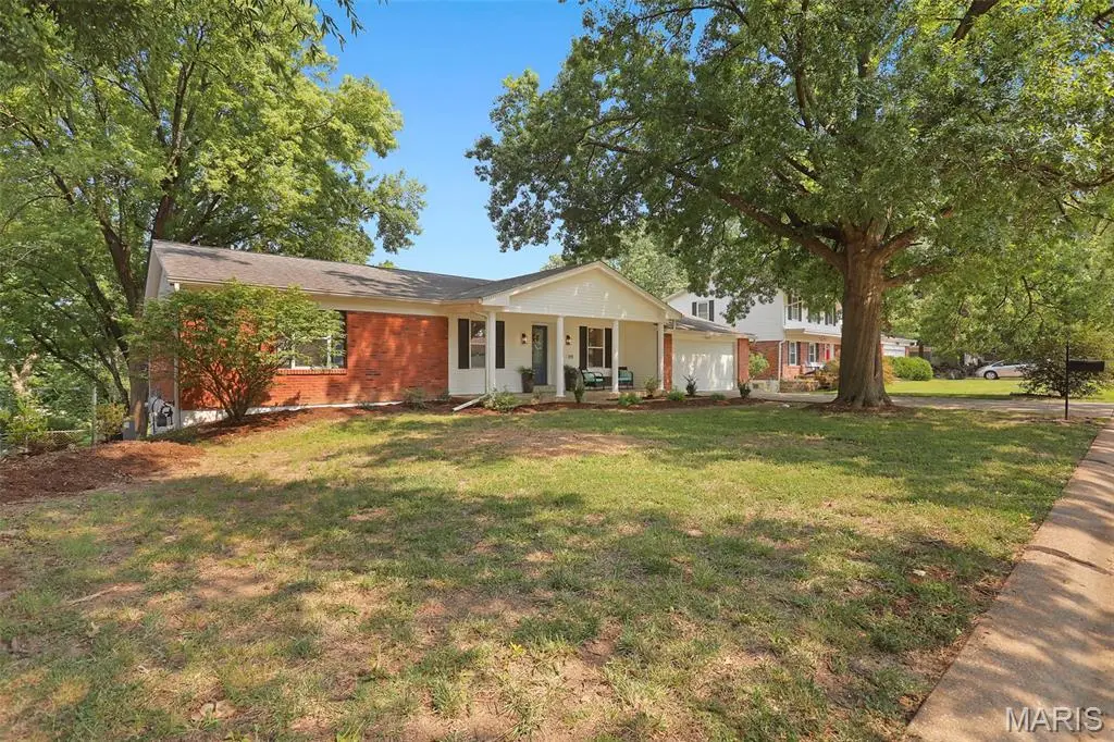 215 Ranchmoor Trail, Ellisville, MO 63011 - #1