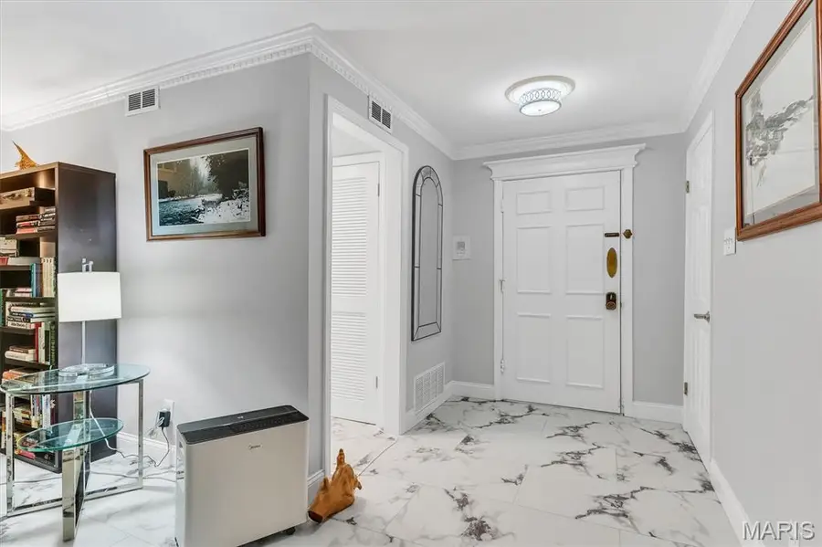 15046 Claymoor Court #2, Chesterfield, MO 63017 - #3