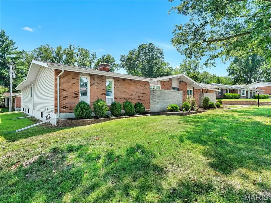 22 La Gorce Drive, Chesterfield, MO 63017 - #2