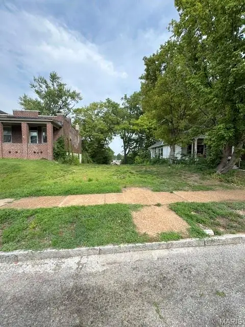 4459 Grace Ave, Saint Louis, MO 63116 - #1