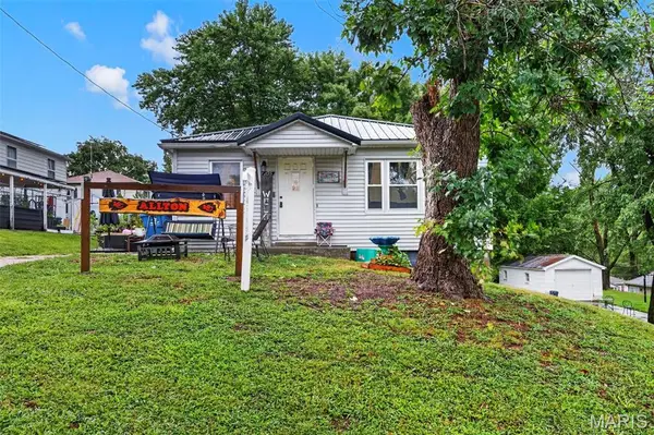 205 Locust Street, New Haven, MO 63090