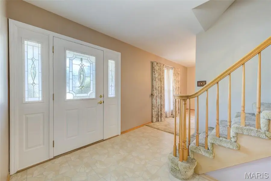 14 Lee Court, Saint Charles, MO 63301 - #3