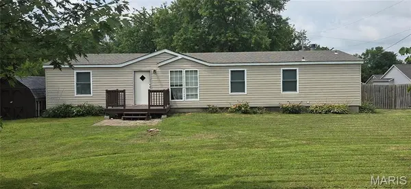 305 N 4th Street, New Florence, MO 63363