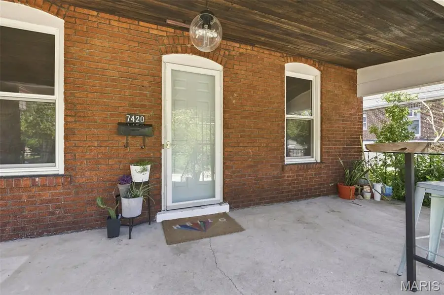 7420 Gayola Place, Saint Louis, MO 63143 - #2