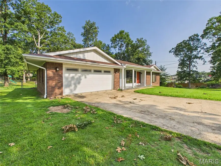 2035 Woodhaven Road, Poplar Bluff, MO 63901 - #2
