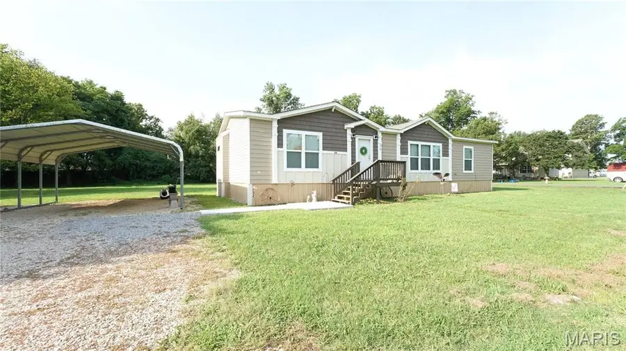 310 4th St, Fisk, MO 63940 - #2