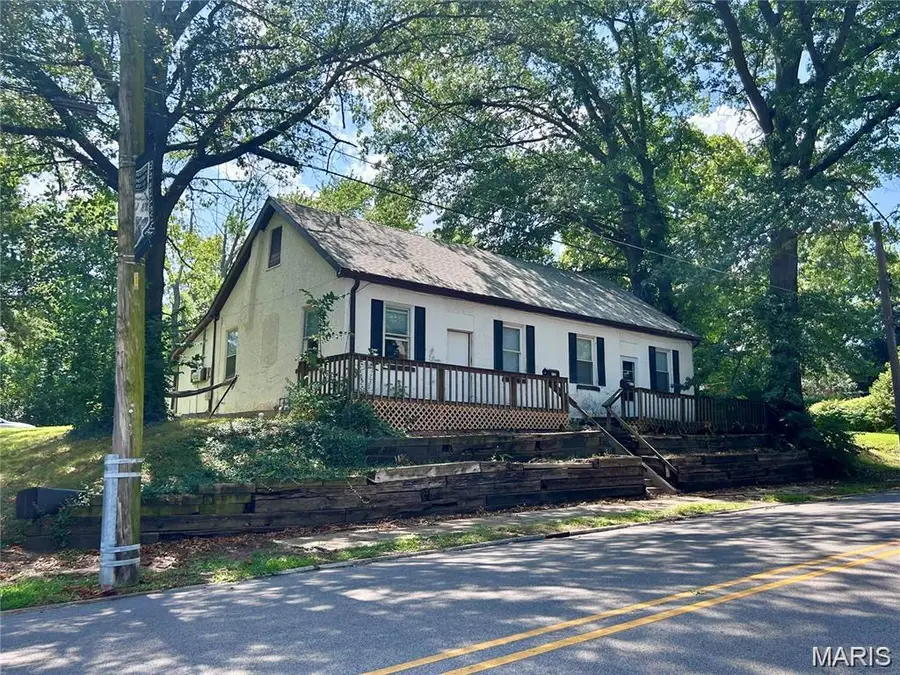 517 Mascoutah Avenue, Belleville, IL 62220 - #2