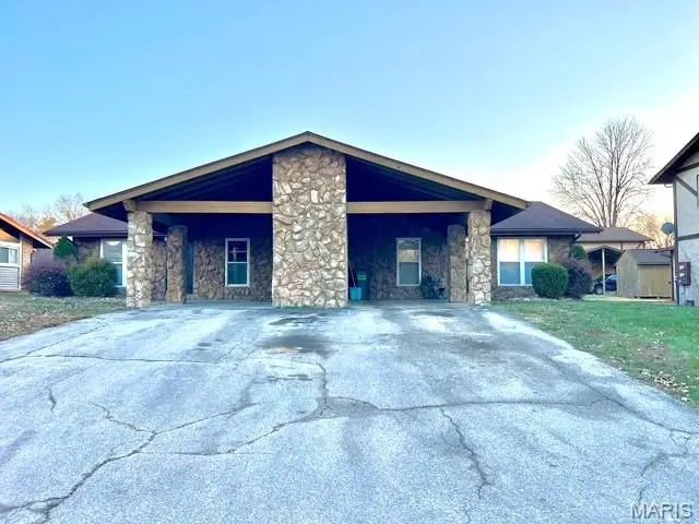 18 Kingsway Drive, Belleville, IL 62226 - #1