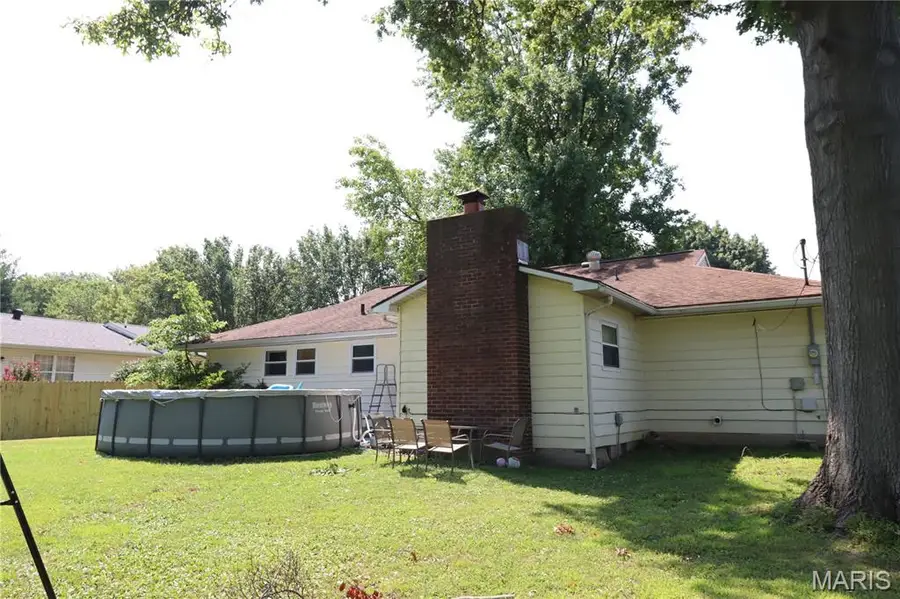 1213 Killarney Drive, Greenville, IL 62246 - #3