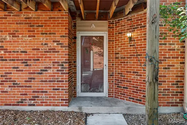 3701 Candlewyck Club Drive #A, Unincorporated, MO 63034
