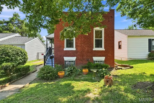3654 Roswell Avenue, St Louis, MO 63116