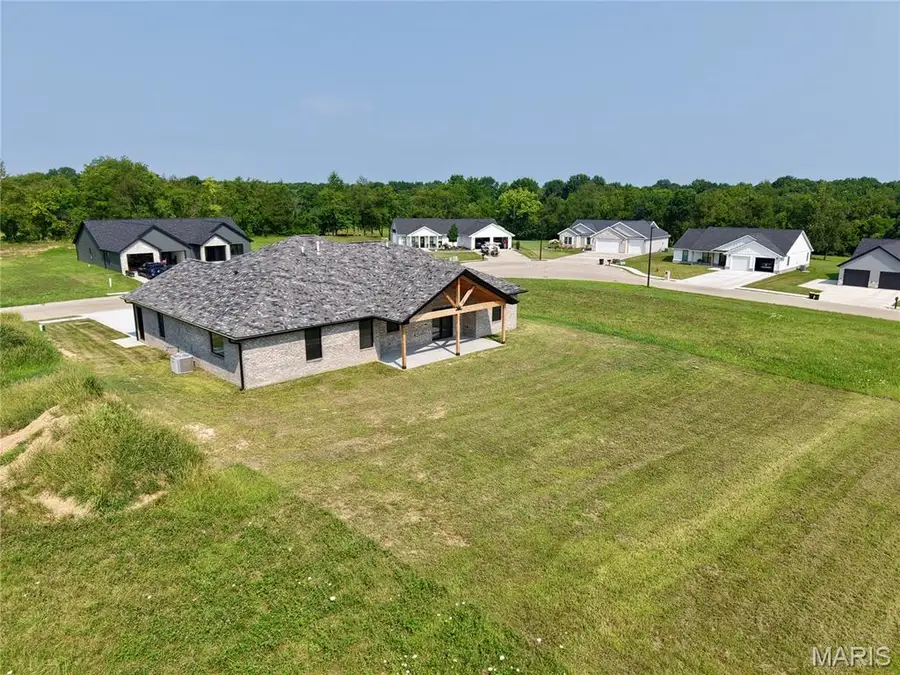 360 Honeysuckle Drive, Hannibal, MO 63401 - #2