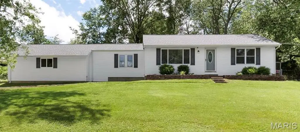 5116 Kempf Drive, Tesson Ferry, MO 63128 - #1