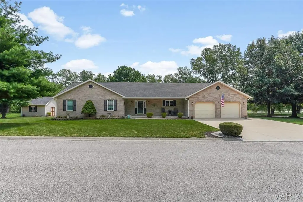 6490 Timber Lane Drive, Mascoutah, IL 62258 - #1