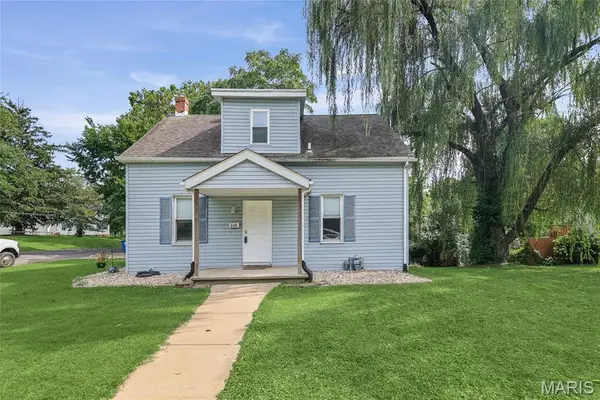 200 W Washington Street, Collinsville, IL 62234