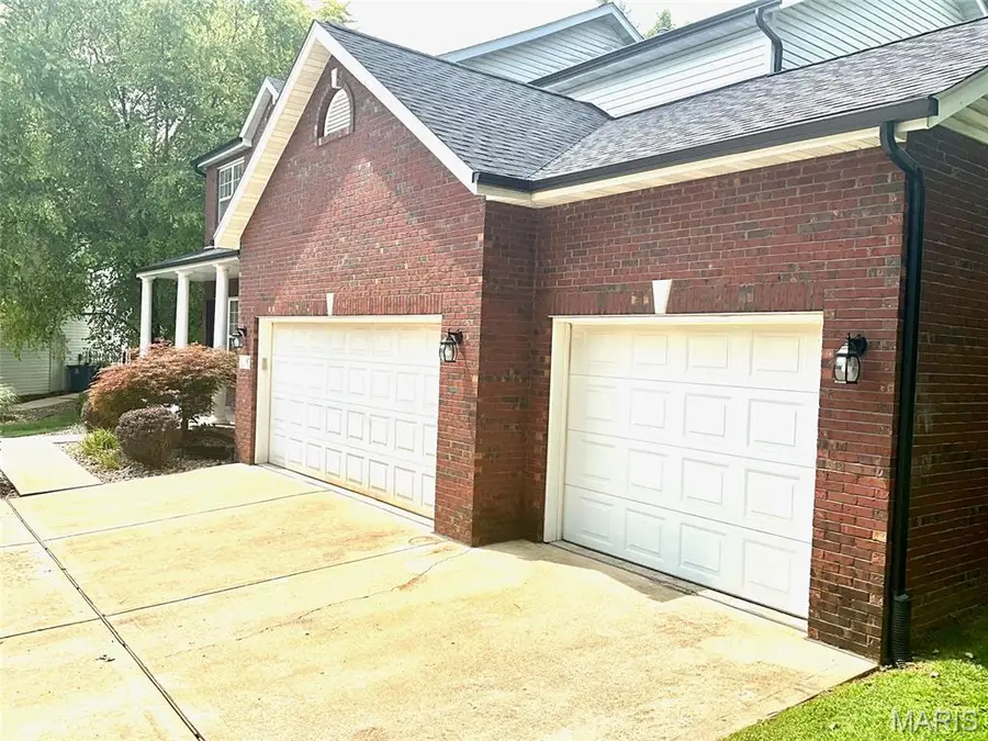 5 Bear Creek Court, Glen Carbon, IL 62034 - #3