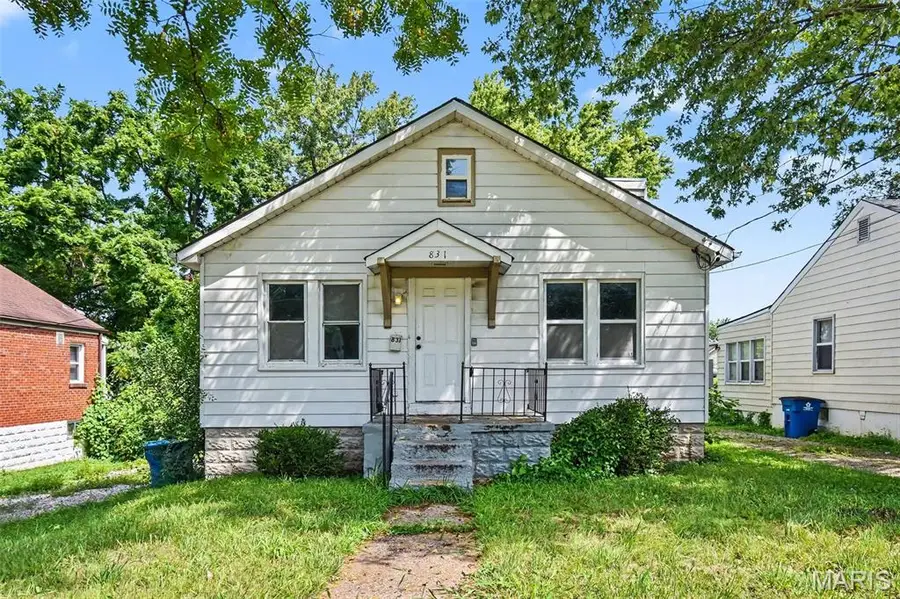 831 Abston Street, Saint Louis, MO 63135 - #2