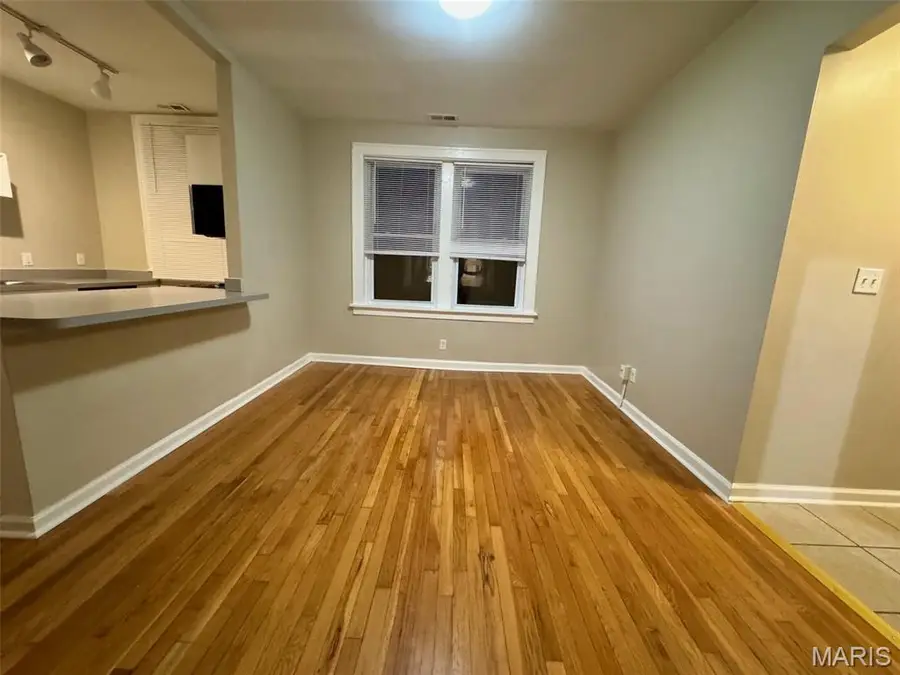 4322 Mcree Avenue, Saint Louis, MO 63110 - #3