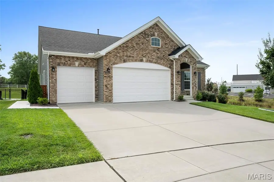 108 Prairie Wind Drive, Wentzville, MO 63385 - #2