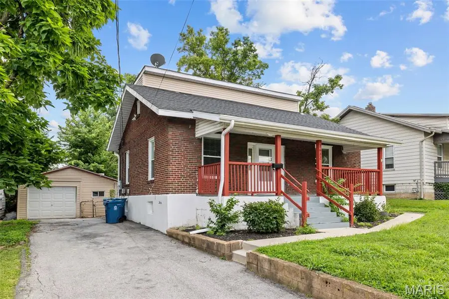 2632 Burns Avenue, Saint Louis, MO 63114 - #2