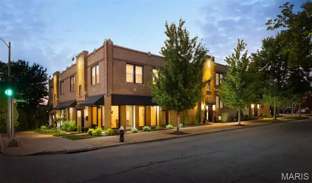 6201 Arsenal Street, Saint Louis, MO 63139 - #1